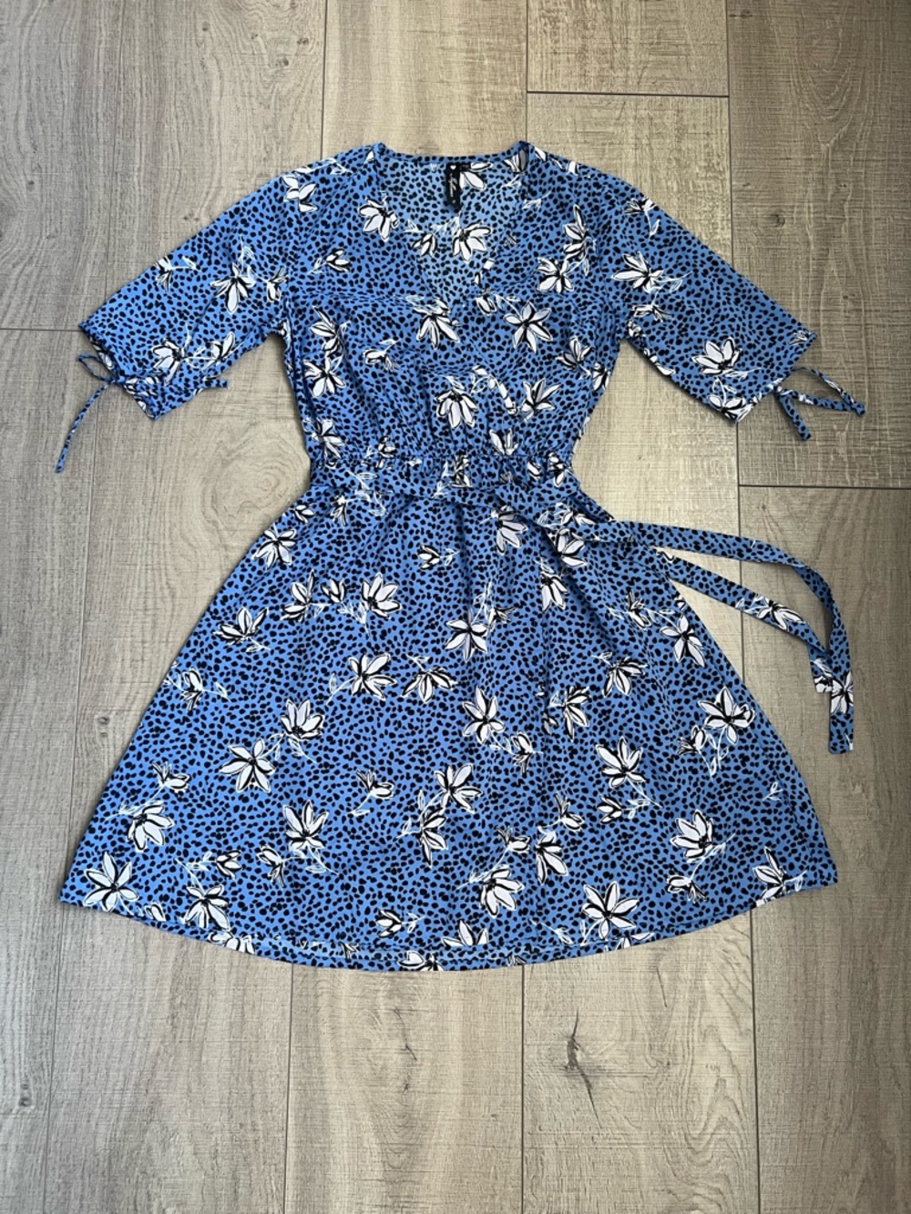 Influence Floral Blue Tie-Waist Mini Dress